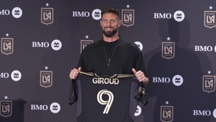 Olivier Giroud es presentado con LAFC y revela lo que Zlatan le dijo sobre la MLS: "Es una liga para delanteros"