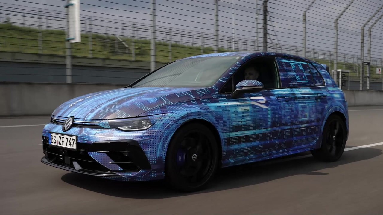 The new Volkswagen Golf R Track Driving - video Dailymotion