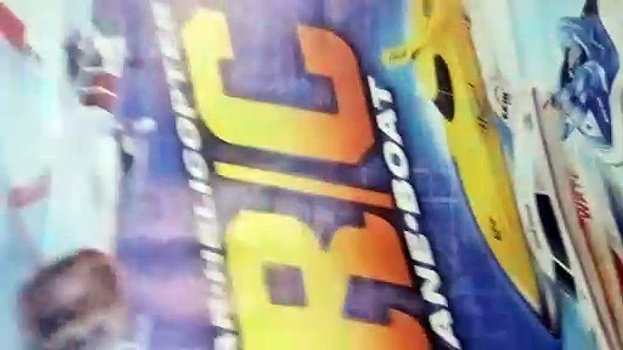 1000043122