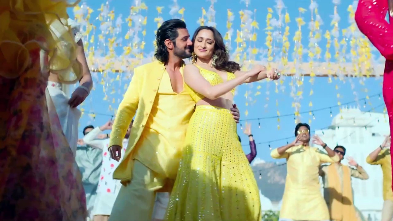 KHEL KHEL MEIN Official Trailer Akshay Kumar, Vaani Kapoor, Taapsee
