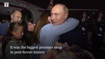 Putin greets released Russian prisoners