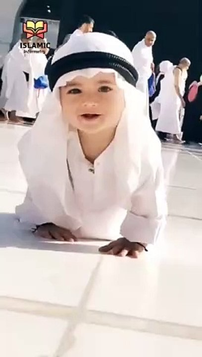 Cute Baby In Makkah | Islamic vedioes | Islamic Whatsapp Status