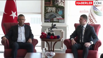 Tải video: Özgür Özel'den Fındık Alım Fiyatına Tepki: 