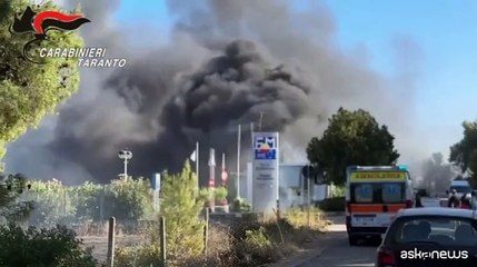 Mega incendio a Marina di Pulsano (Taranto), arrestato un 67enne