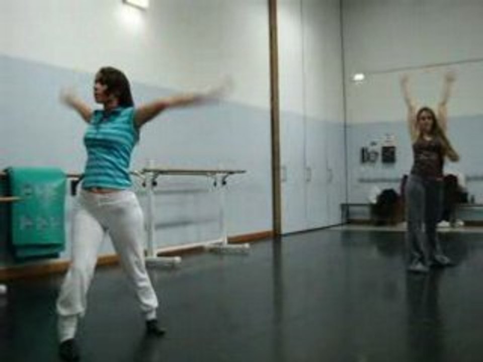cours de danse (répétition) Elodie et Emily