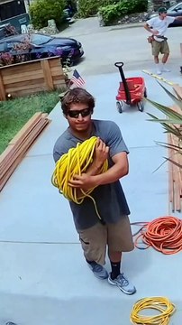 When women go to fill gas Professional electrician and wireman When you don't pay attention to the horse crossing sign Just cat jumping When you love dancing since childhood