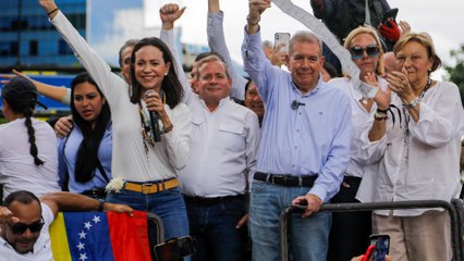 Un grupo de enmascarados armados asalta la sede de María Corina Machado y roban equipo y varios documentos