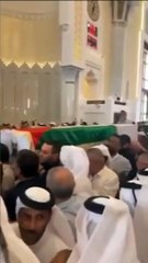 İmam ağlayarak dua etti! Haniye'nin cenazesinde duygulandıran görüntüler