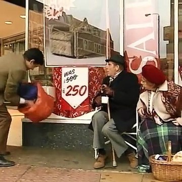 Mr Bean funny video sofa on a car amazing funny entertainment video watch till the end can't stop laughing