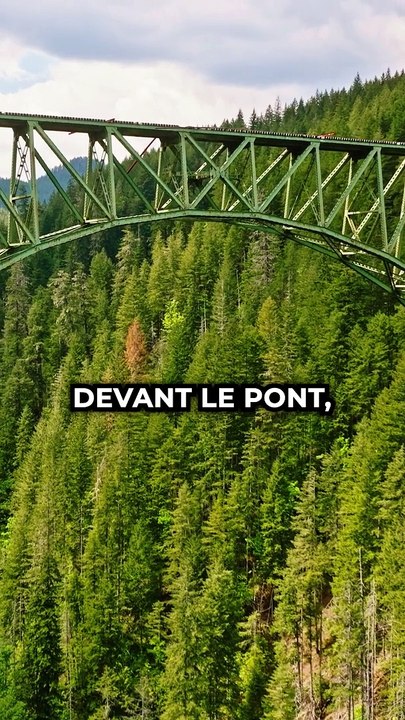 Elle a sauté à l'élastique SANS élastique 