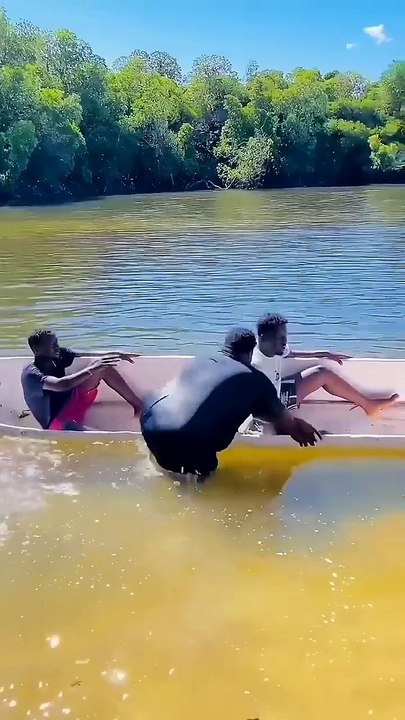 the_end__#shorts_#shortvideo_#youtubeshorts_#funny_#fails_#humor