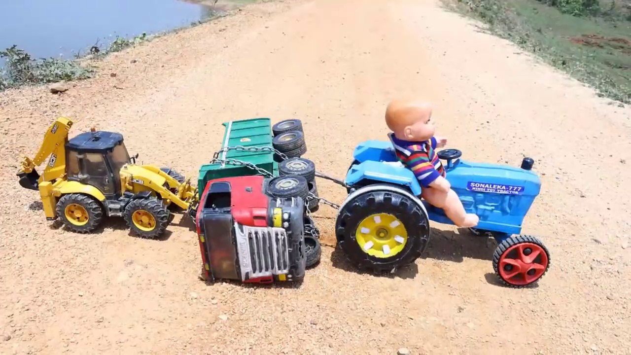 The dump truck was involved in an accident । JCB and Mahindra are pulling tractors#seetoys