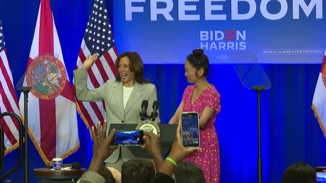Kamala Harris consigue los votos para ser candidata demócrata en presidenciales de EEUU
