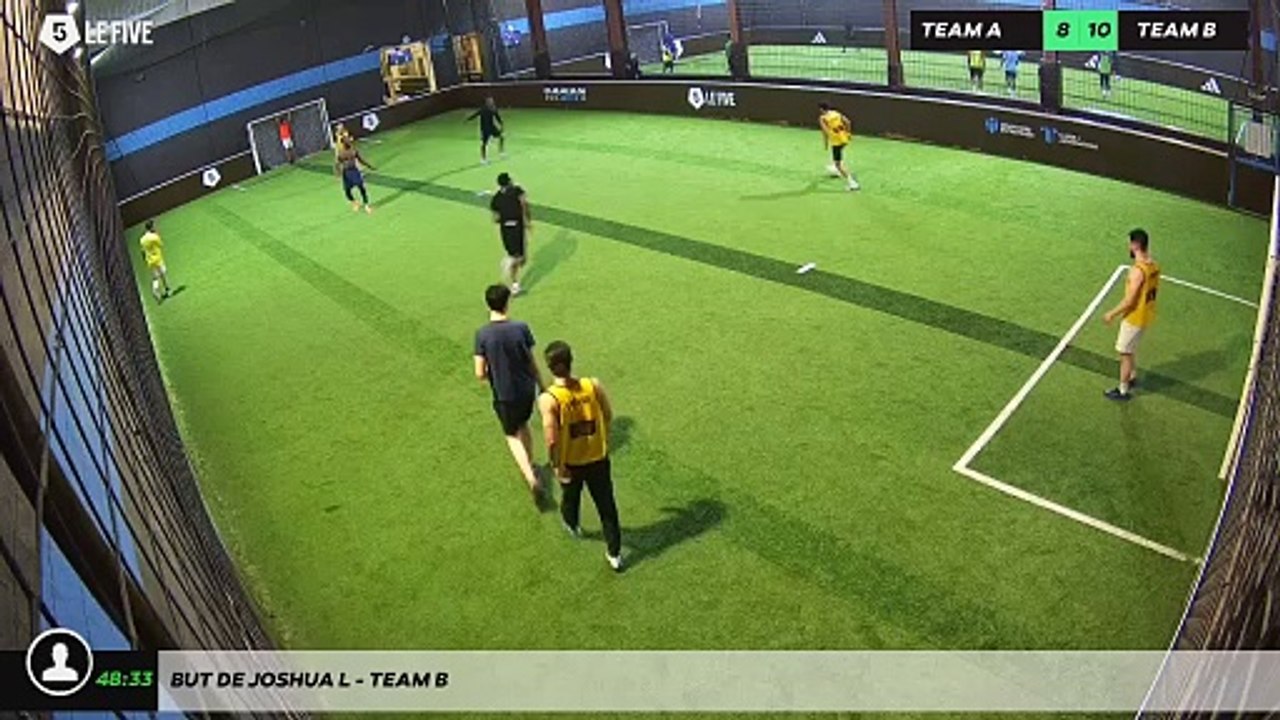 But de Joshua L - Team B