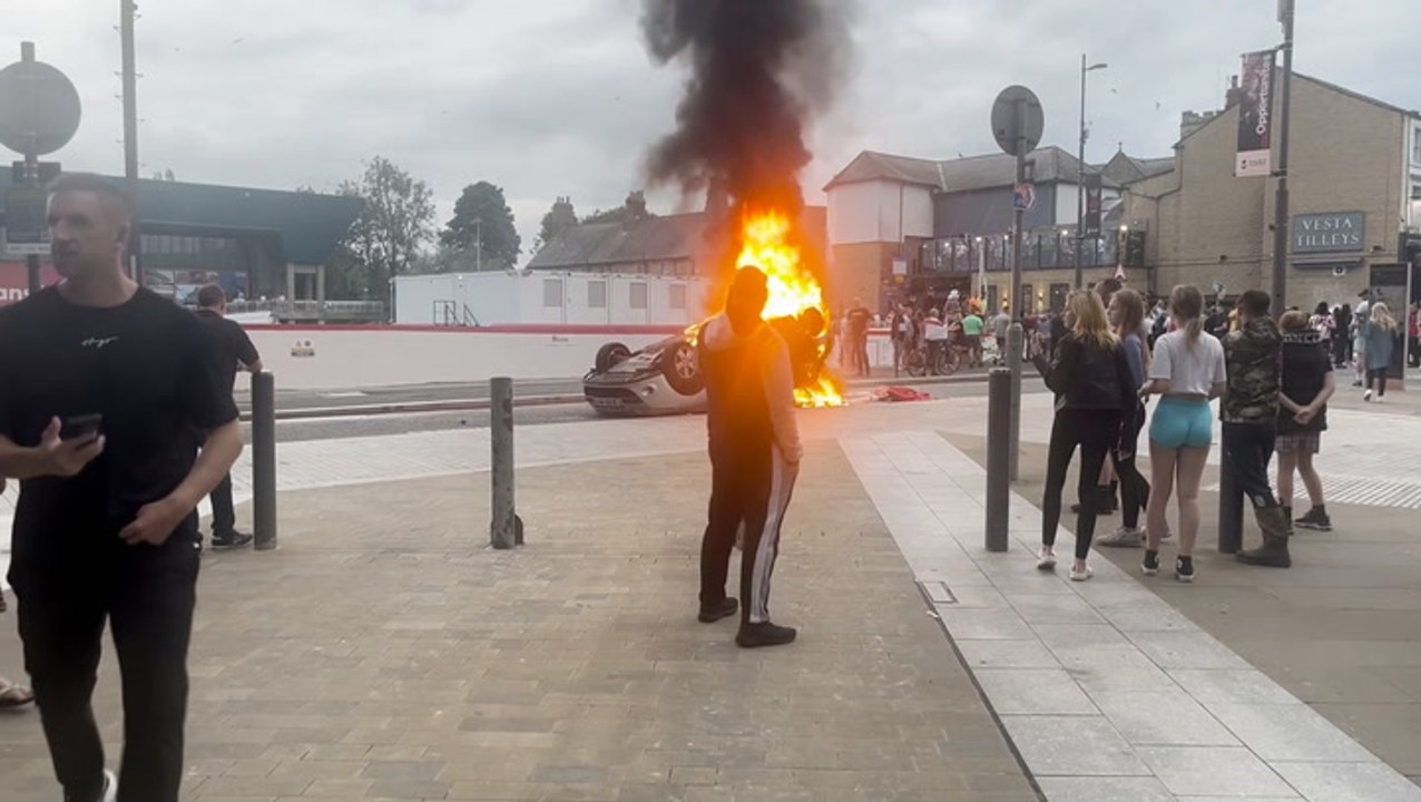 Car set on fire during riots in Sunderland as far-right mob takes over streets