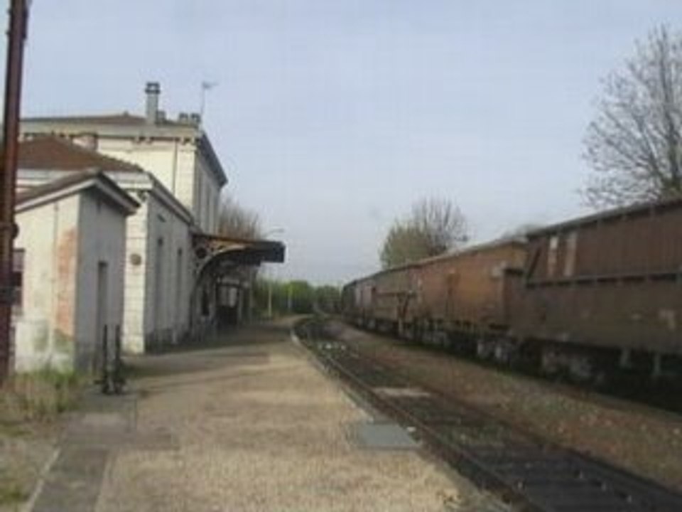 Saint hilaire du rosier ( gare ) le 2 04 2008