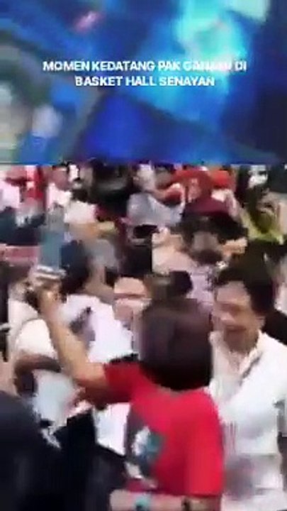 Momen Kedatangan Ganjar Pranowo di Basket Hall Senayan