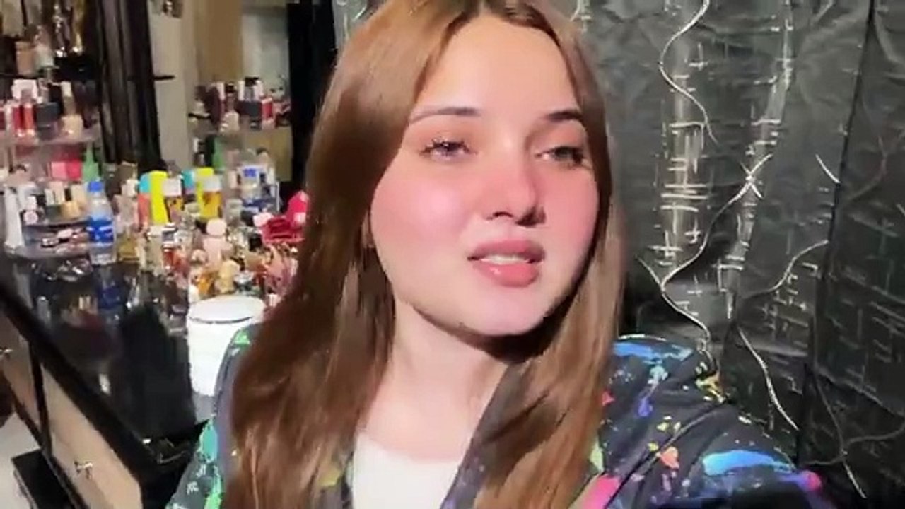 RABEECA_KHANWARDROBE_TOURNEW_DRESSES_KON_KON_SE_HAIN@RabeecaKshorts_@RabeecaKhan(360p)