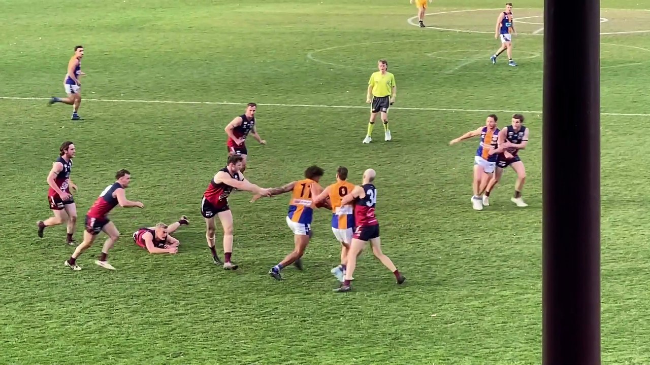 BFNL round 15, 2024: Sandhurst v Golden Square.