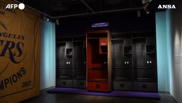 L'armadietto di Kobe Bryant venduto all'asta per 2,9 milioni di dollari