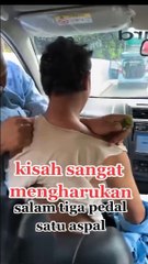 Momen Haru Saat Supir Taksi Sangat Tulus Bantu Temannya Yang Sedang Masuk Angin Berat Hampir Nyaris Pingsan
