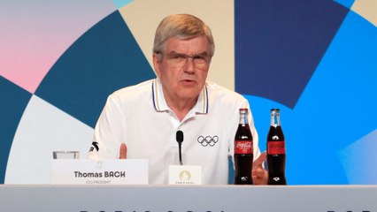 JO Paris 2024 : « C’est la définition claire d’une femme », le patron du CIO réagit à la polémique des boxeuses