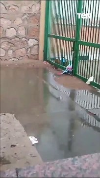 أمطار غزيرة تتساقط على منطقة قسطل جنوب مصر فى طقس متقلب يضرب جنوب البلاد منذ الأمس