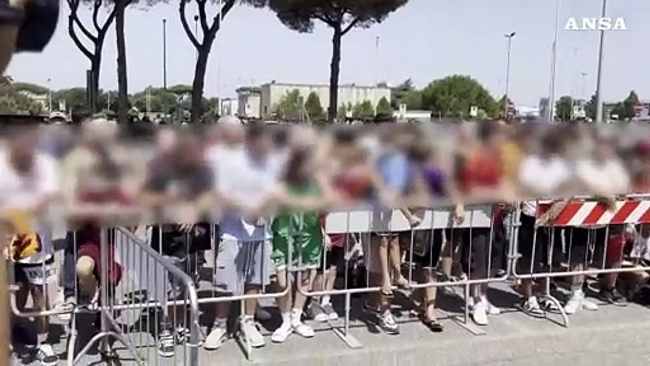 Calcio:  Artem Dovbyk e' sbarcato a Roma