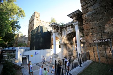 Kaleiçi'nin Dünya Kültür Miras Geçici Listesine dahil edilmesi için çalışma başlatıldı