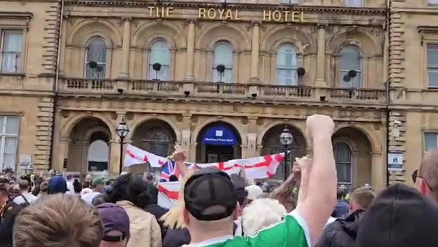 Far-right gather outside hotel housing asylum seekers in Hull