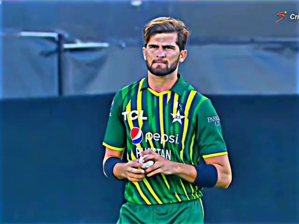 Shaheen Shah Afridi First Over vs NZ #cricket #pakvsnz #shaheenafridi #trending #Viral