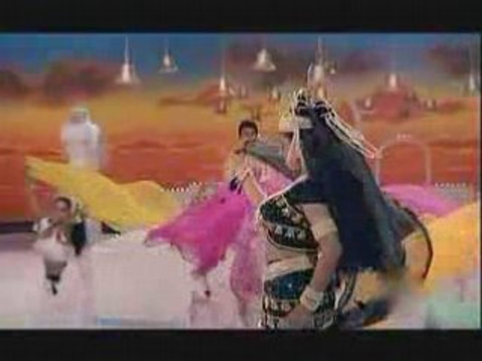 Adho Mega Oorvalam - Eeramana Rojave