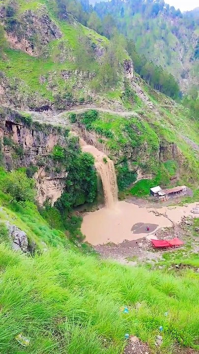 Toon waterfall