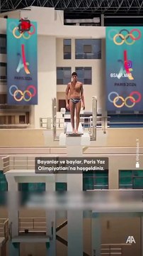 İsrailli yüzücü kuleden havuza 'bomba' olarak düştü