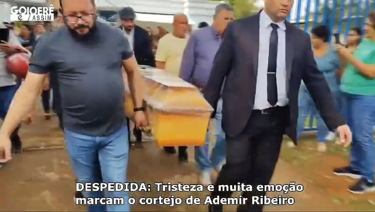 Emoção no sepultamento de caminhoneiro de Goioerê que faleceu em acidente