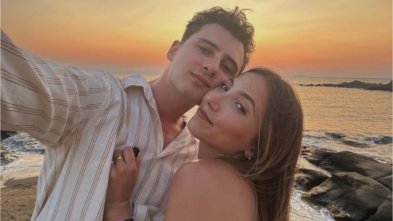 GALA VIDEO - Noé Elmaleh amoureux de Johanna depuis 5 ans : ces beaux clichés dévoilés