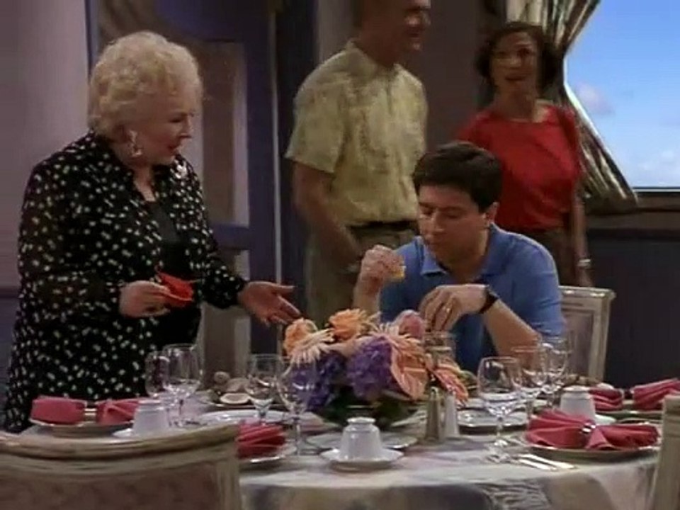 Alle lieben Raymond S03E17-Die Kreuzfahrt