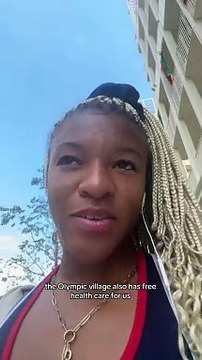 JO - La joueuse de rugby américaine Ariana Ramsey, médaillée de bronze, se réjouit dans une vidéo de la gratuité des soins au village olympique: J'adore cet endroit - Regardez