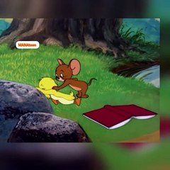 Tom & Jerry kidscaroon duck trying to flying