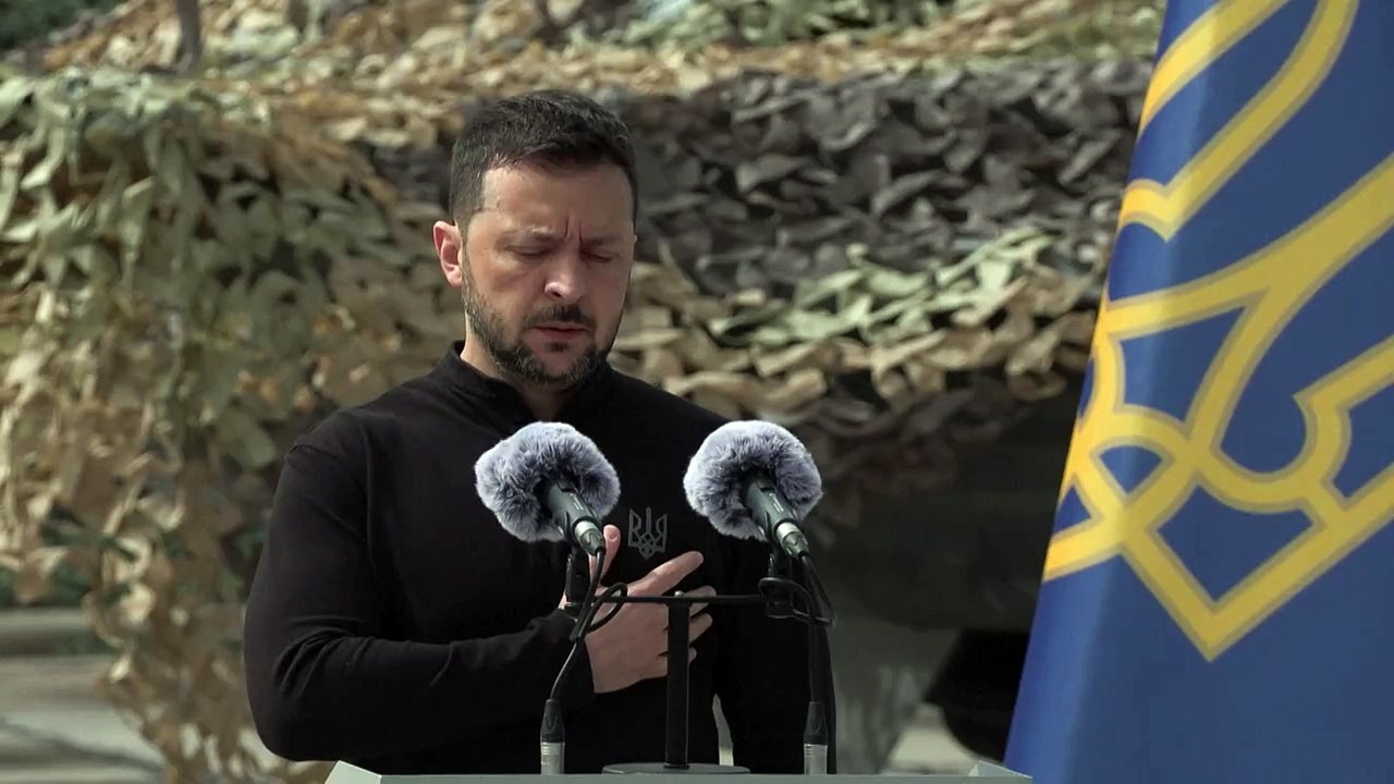 Ukraine hat erste F-16-Kampfjets erhalten