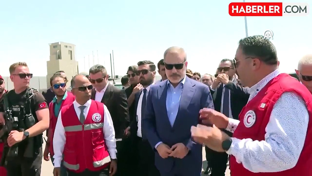 Bakan Fidan Refah sınırında: Hep beraber bu katliamı burada durdurmazsak, insanlık olarak bu katliamın ortağı olacağız