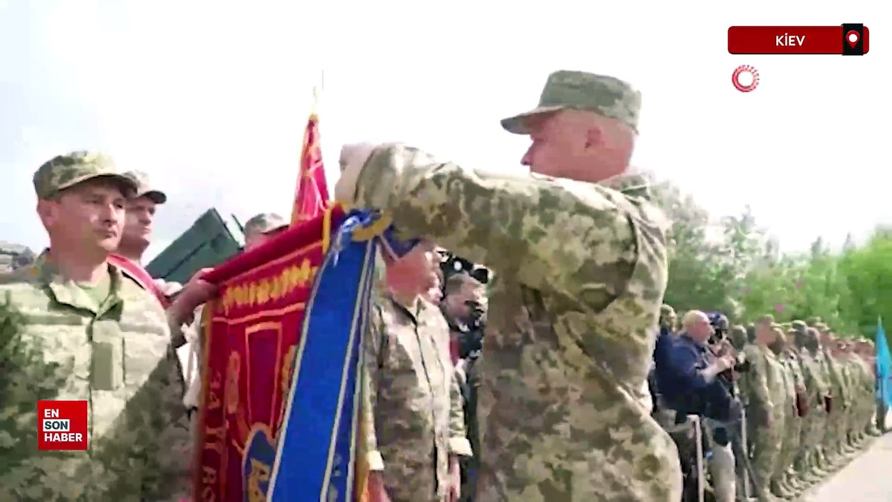 Vladimir Zelenskiy, F-16 savaş uçaklarının teslim edildiğini duyurdu