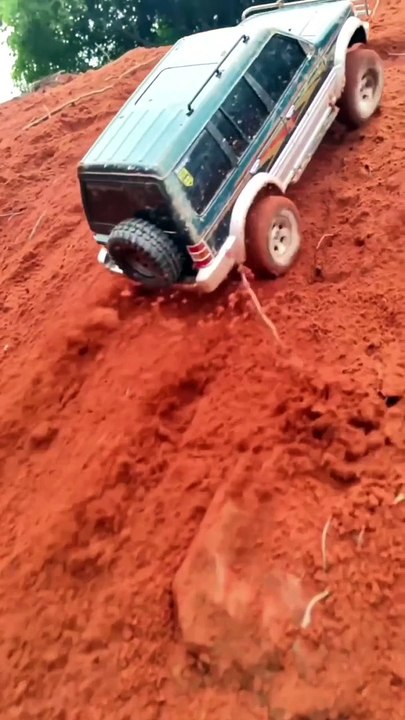 Fake car accident  damo,