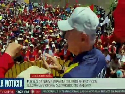 Neoespartanos se concentraron en la plaza Hugo Chávez de Porlamar en respaldo al Pdte. Nicolás Maduro