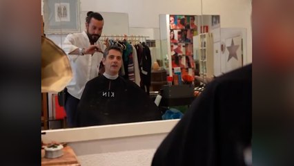 Bolaños hace un vídeo con su peluquero tras las críticas por su corte de pelo