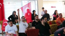 Milli boksör Hatice Akbaş'ın yarı final müsabakasına hemşehrilerinden heyecanlı takip