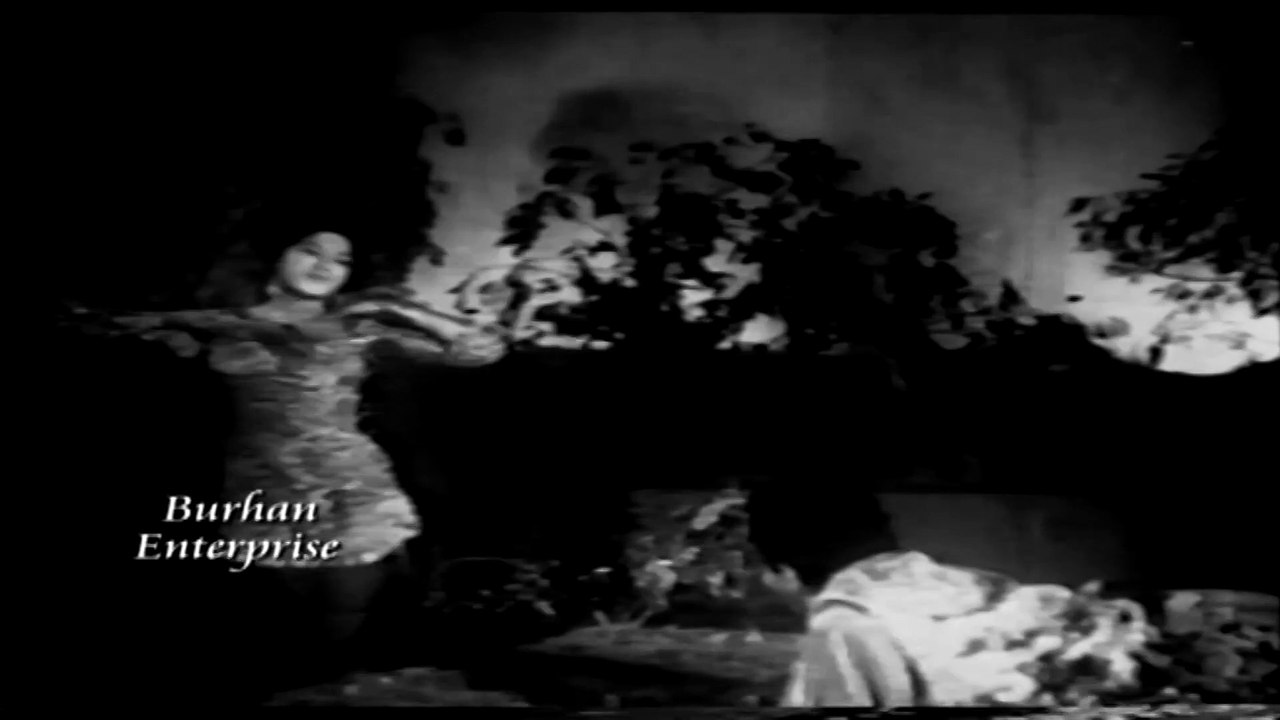 Pakistan Movie Song |Lollywood old movie song | Punjabi |Kise da munda kise di - Naseem begam