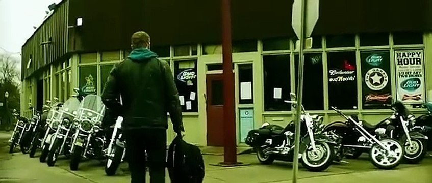 Extraction Movie ; Bar fight scene | Chris Hemsworth