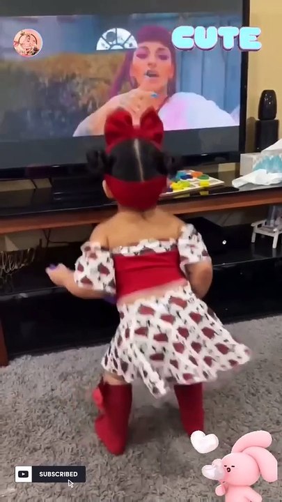 dum dum dum dika dika  -- #cute #babydance