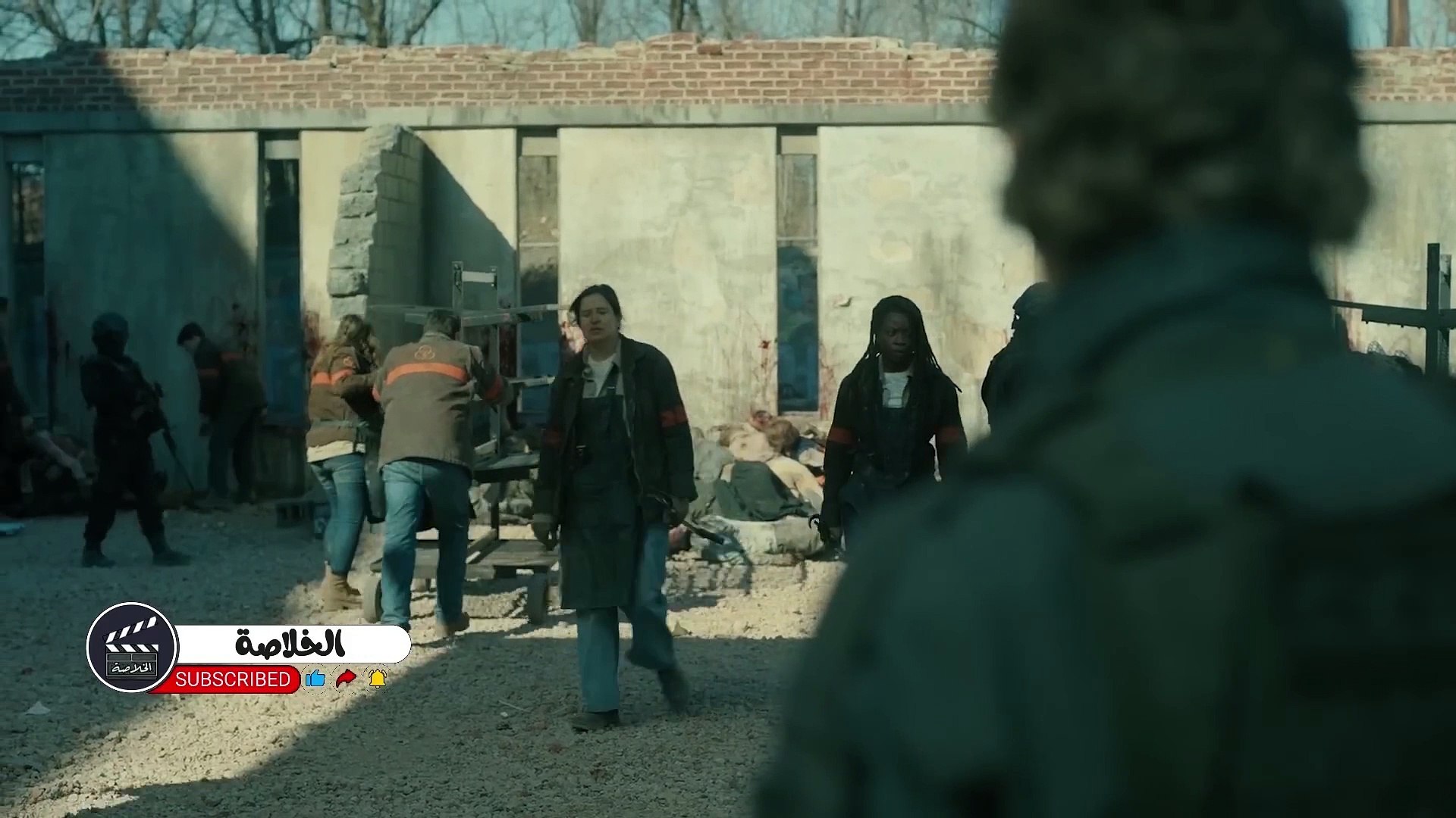 ⁣منظمة بتنهي ما تبقي من البشريه وبتسيب الزومبي - ملخص مسلسل the walking dead the ones who live كامل